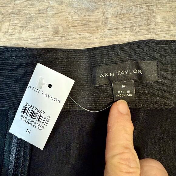 Ann Taylor Classic Black Faux Leather Leggings - Picture 2 of 6